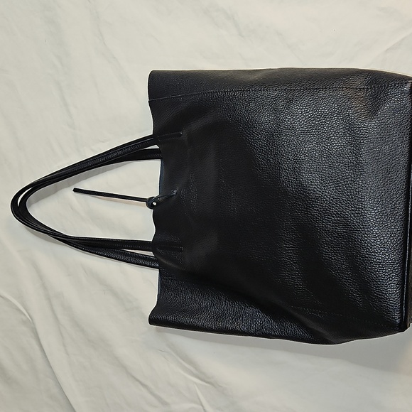 Florentine Leather Tote Bag - Picture 3 of 5